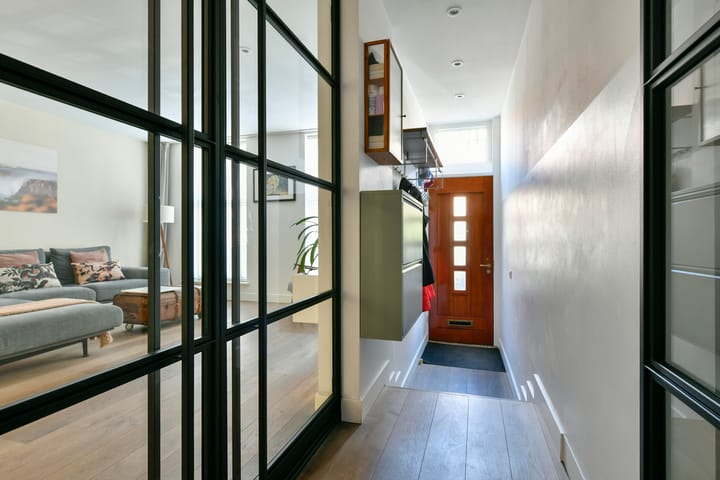 Photo 4 of Jacob Marisstraat 106-H