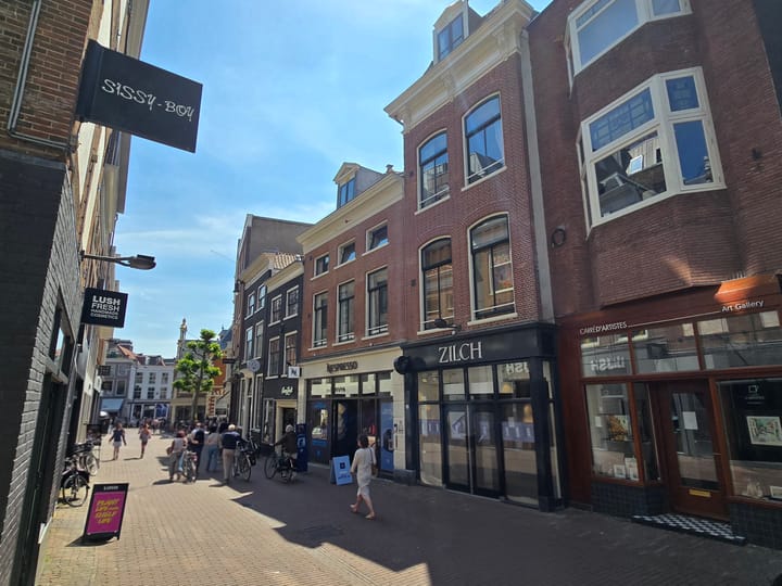 Photo 2 of Barteljorisstraat 32-A