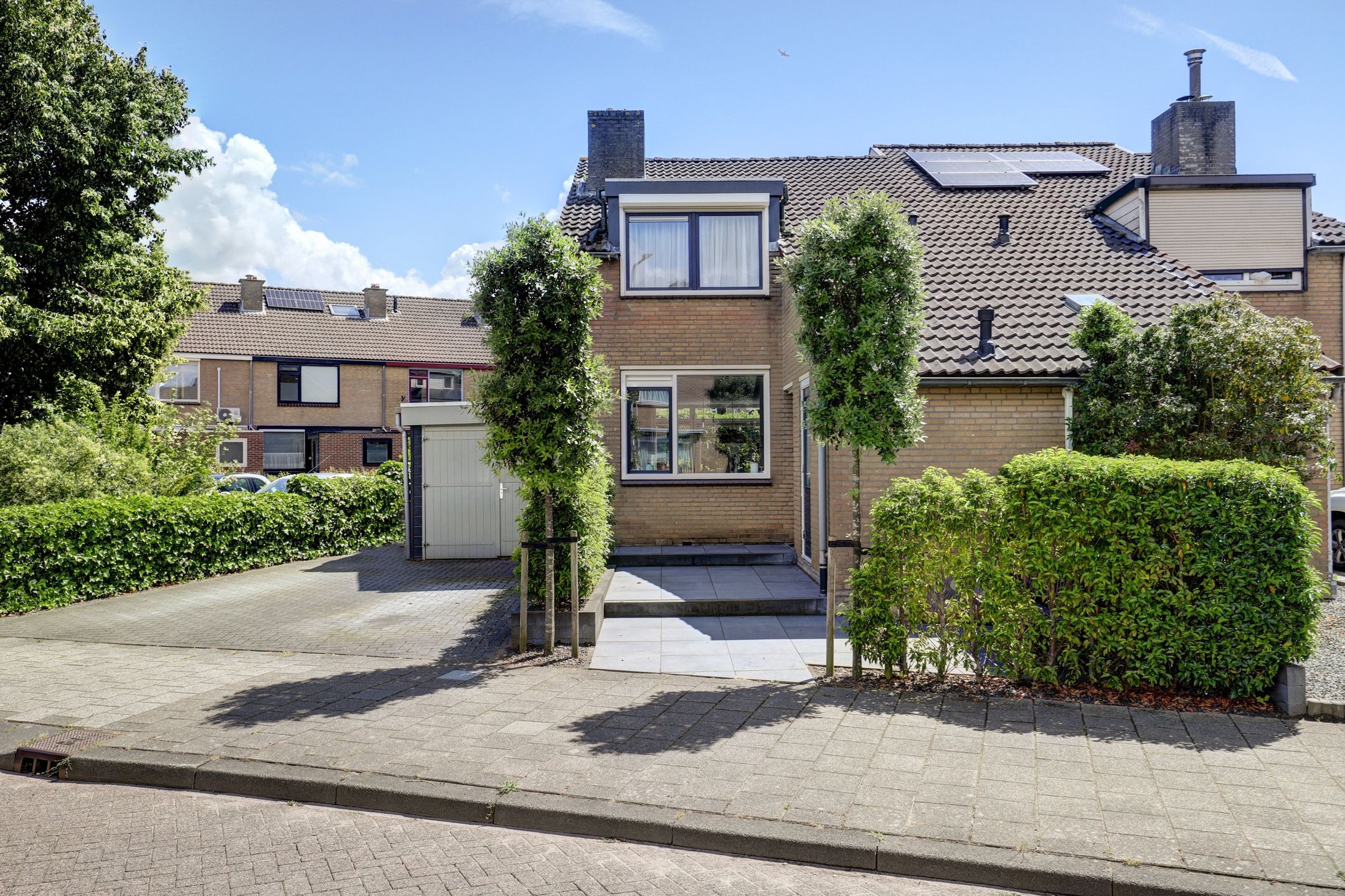 Photo 12 of Plevierstraat 1