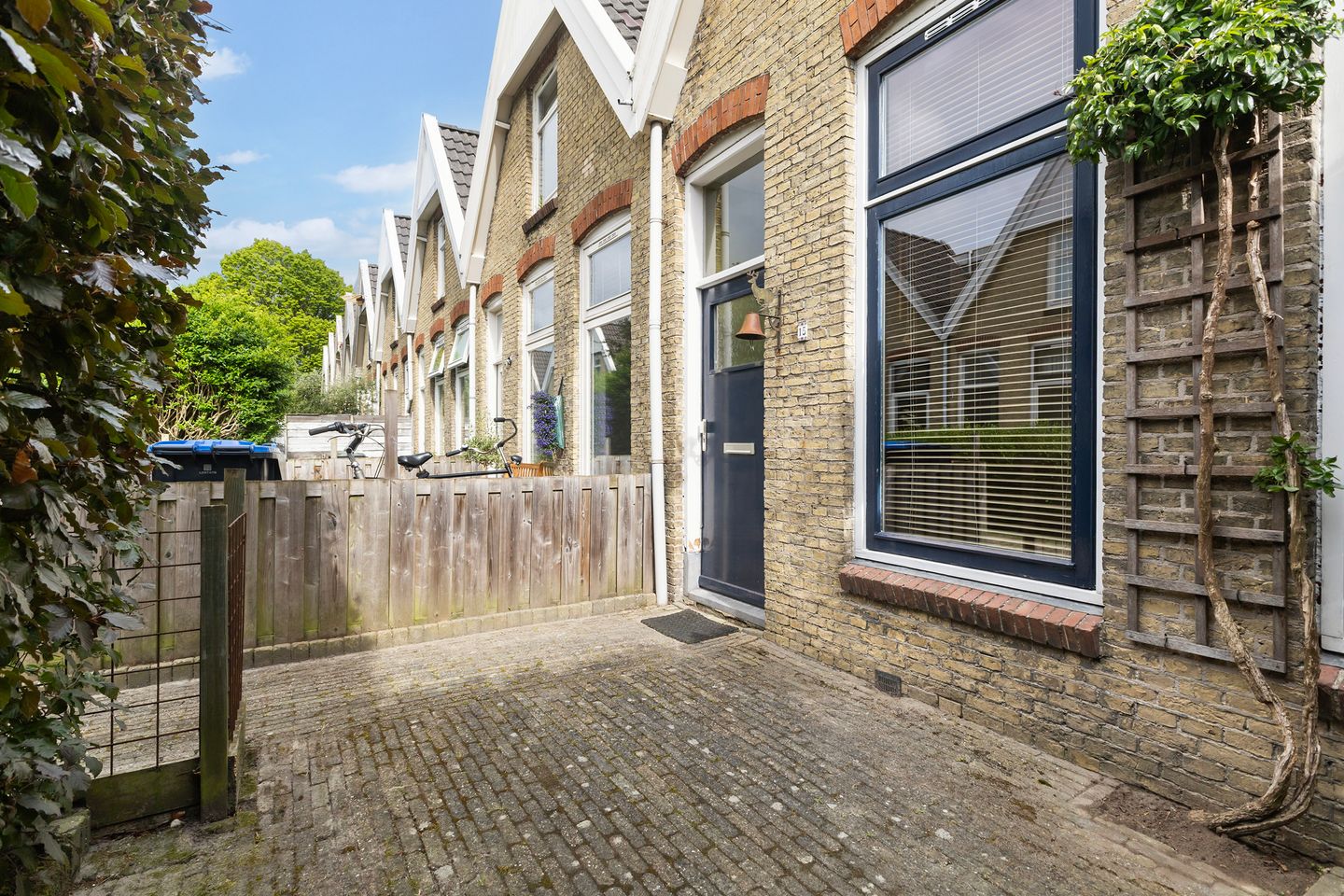 Photo 25 of 3e Rembrandtdwarsstraat 15
