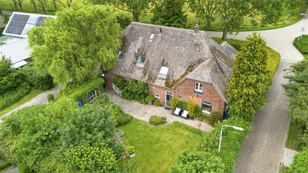 Photo 2 of Achterweg 26
