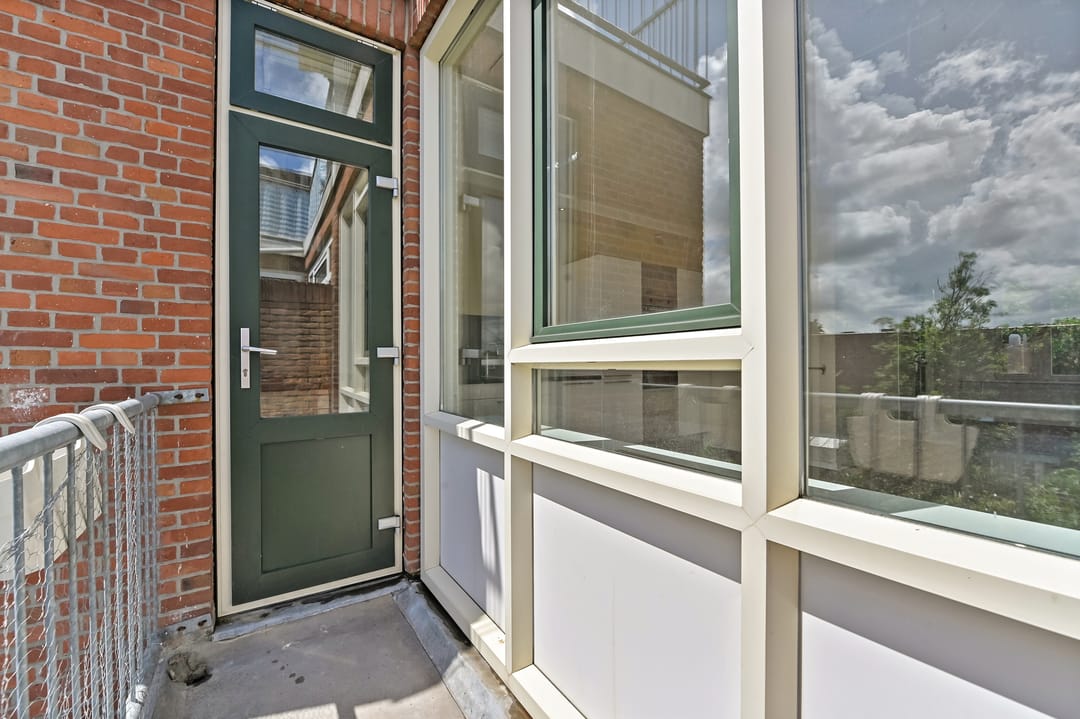 Foto 17 van Vlaardingerdijk 61-B