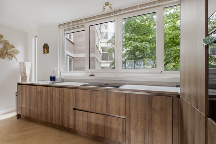 Appartement te koop: Sandenburg 109, Haarlem