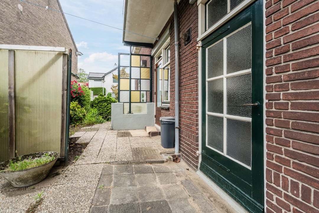 Photo 17 of Beatrixstraat 3
