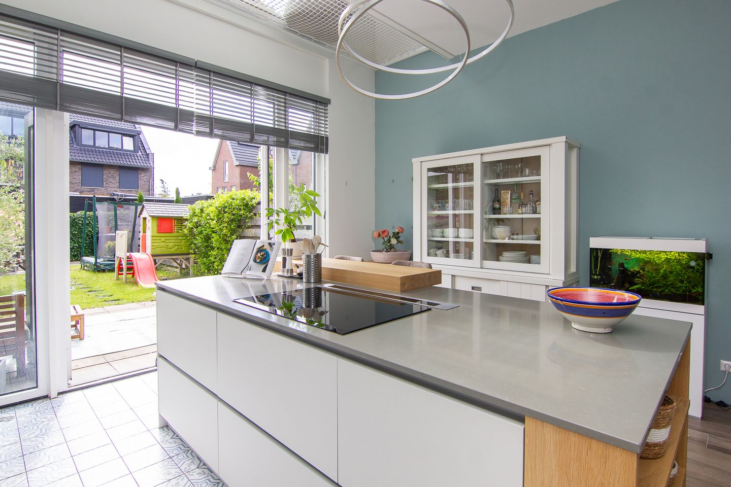 Photo 10 of Sweelinckstraat 74
