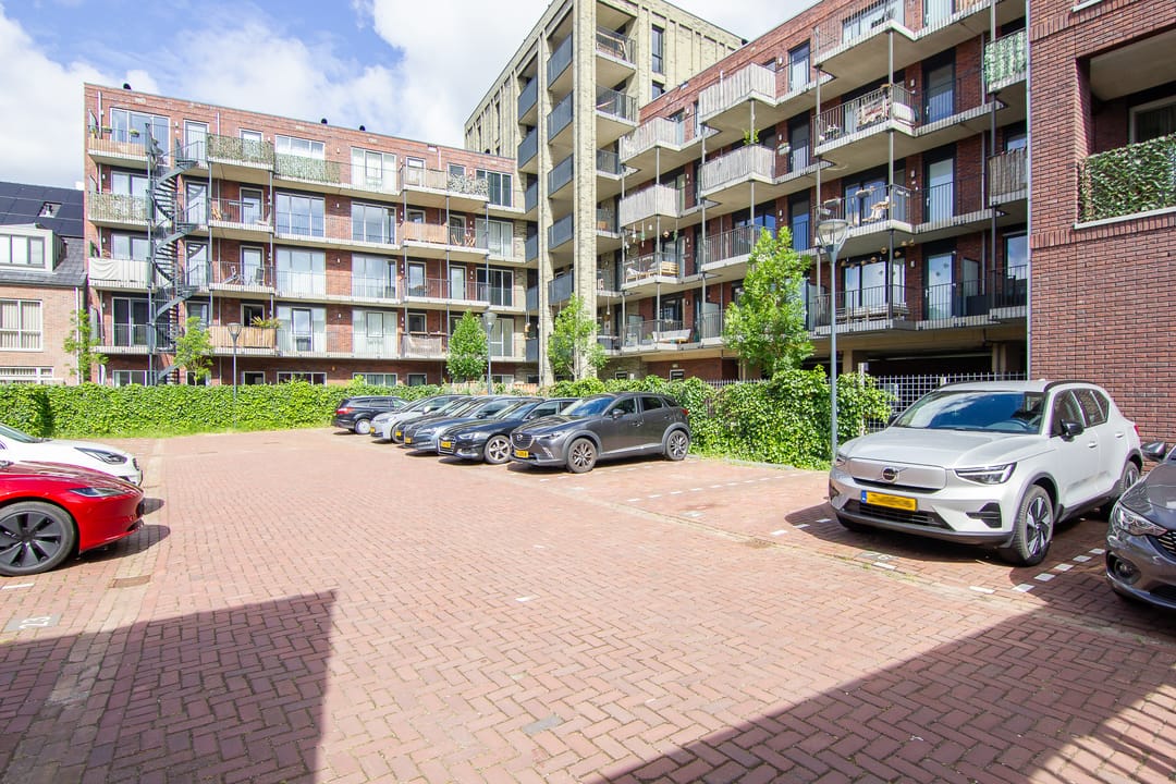 Photo 23 of Sweelinckstraat 74