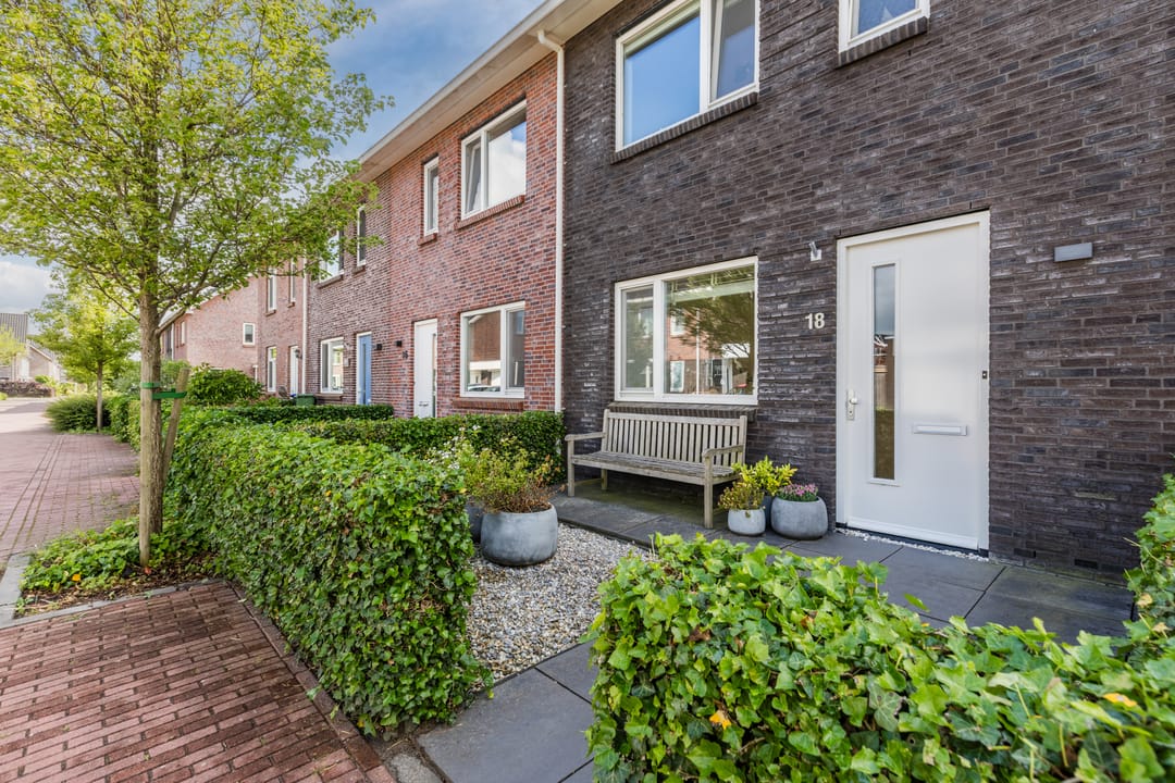 Photo 7 of Steenbakker 18