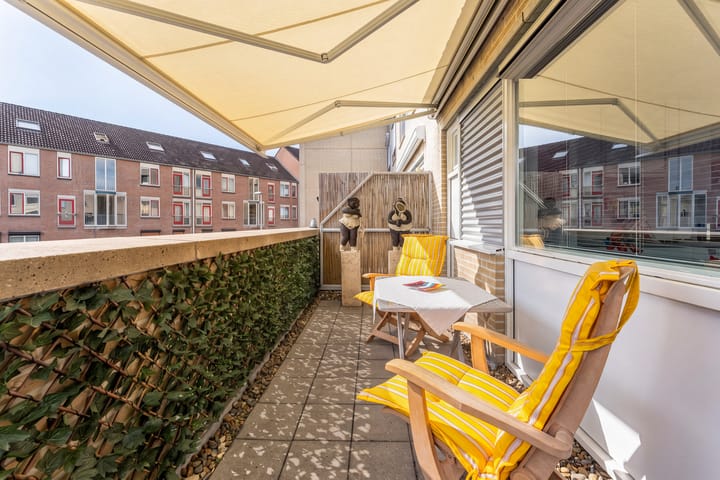Tussenwoning te koop: Kasteellaan 92, Heerlen