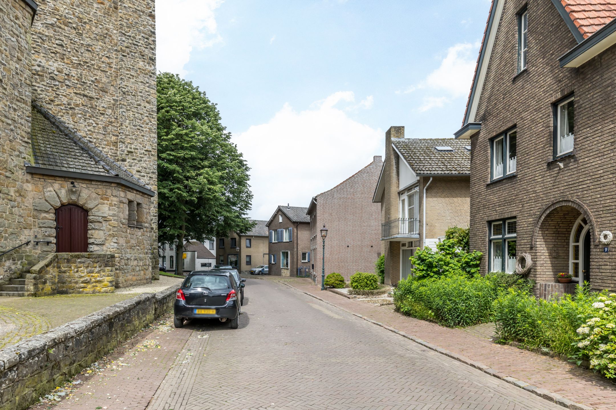 Photo 39 of Montfortstraat 7
