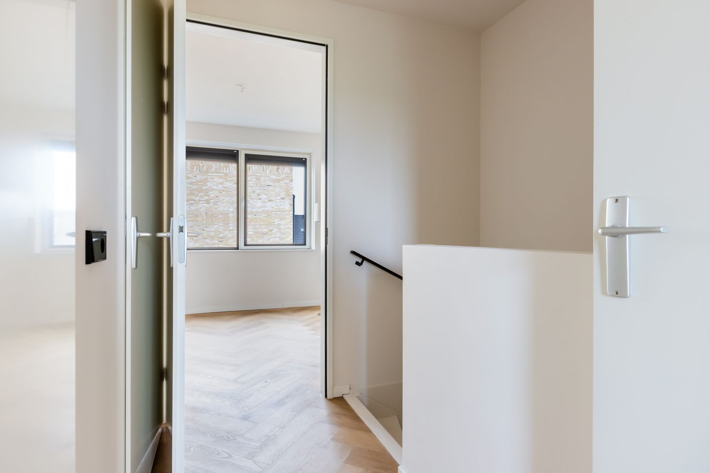 Photo 35 of Catharina Burierlaan 37