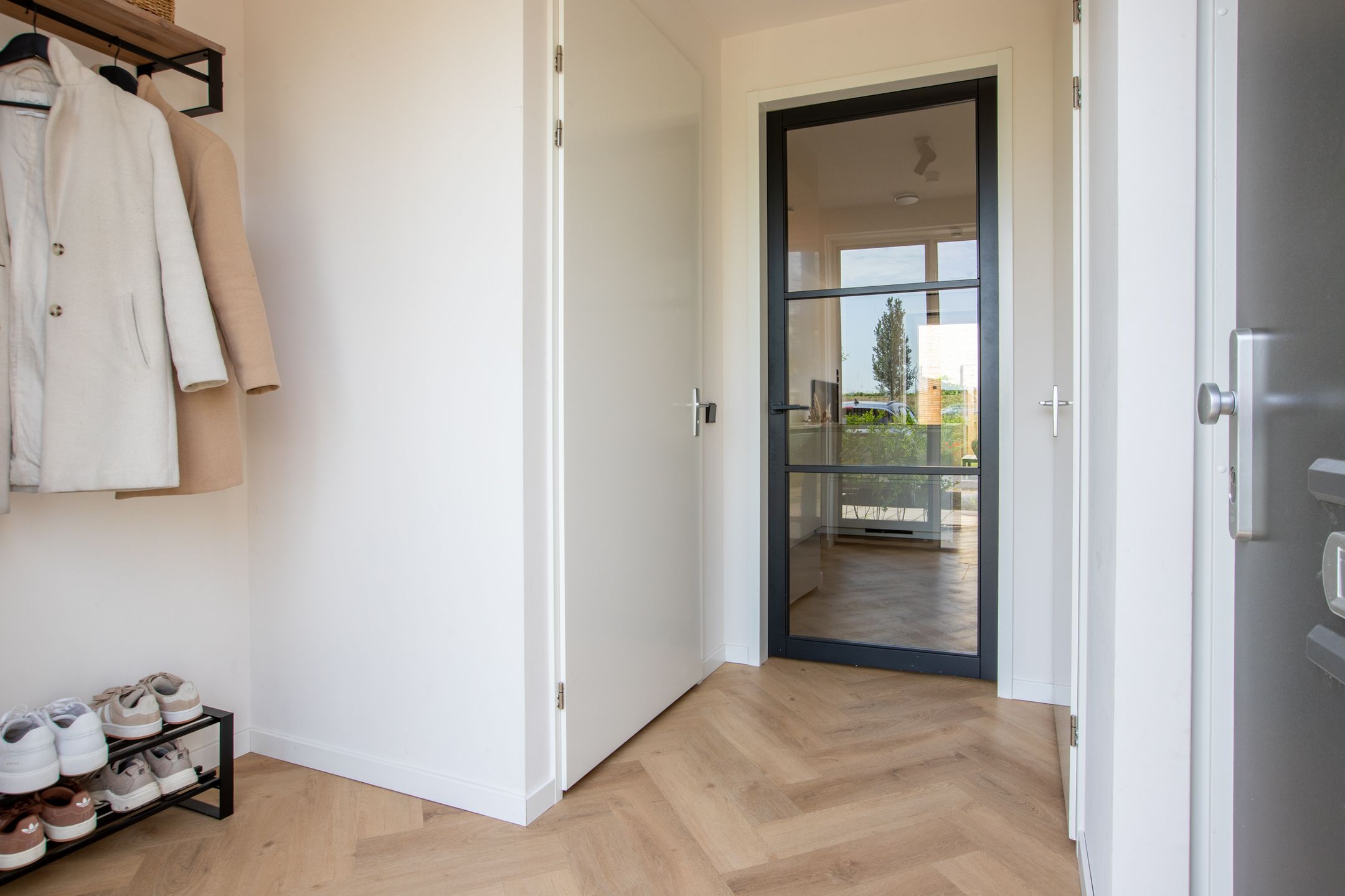 Photo 9 of Catharina Burierlaan 37