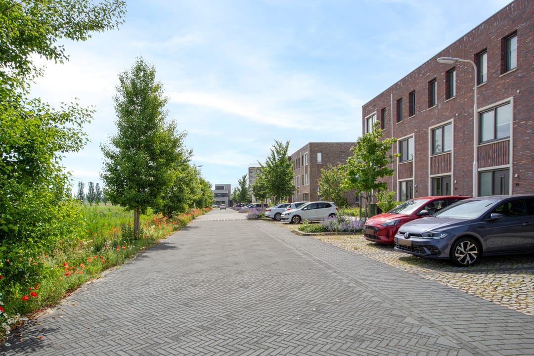 Photo 56 of Catharina Burierlaan 37