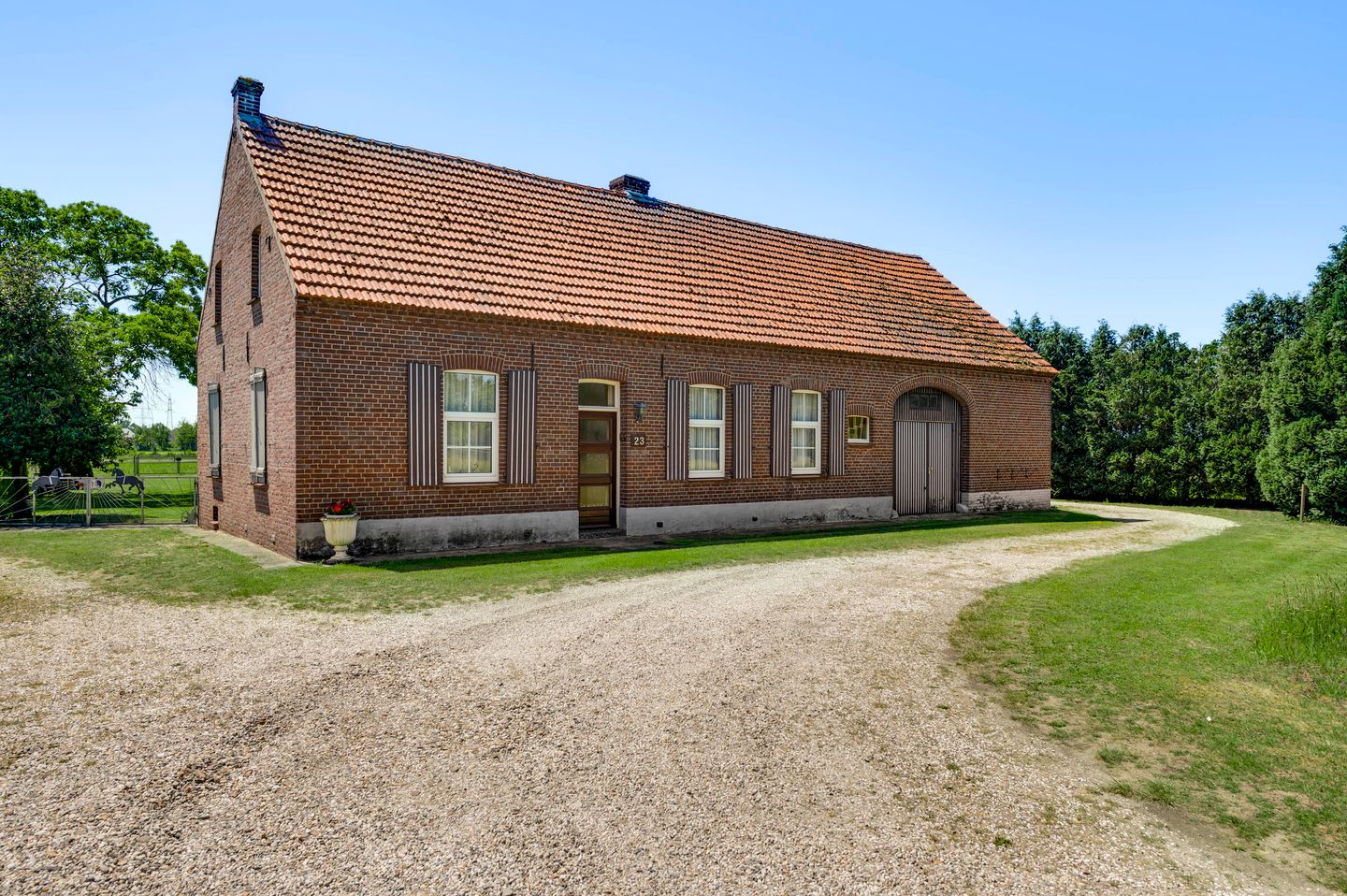 Foto 1 van Rijksweg 23