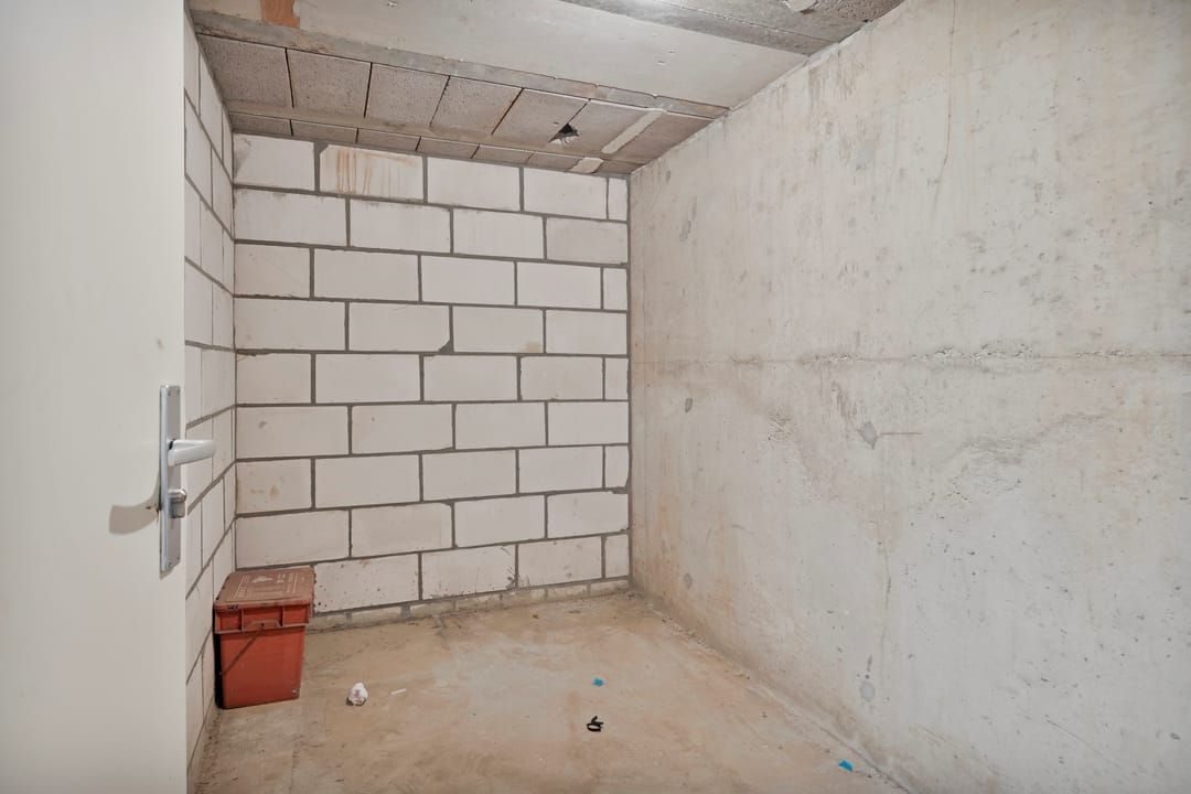 Photo 16 of Veldhofstraat 19-A