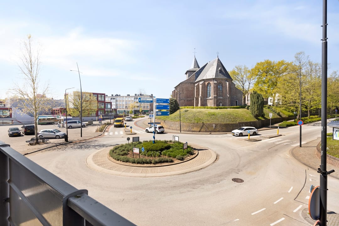 Photo 8 of Veldhofstraat 19-A