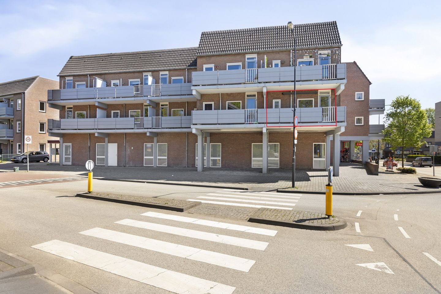 Photo 1 of Veldhofstraat 19-A
