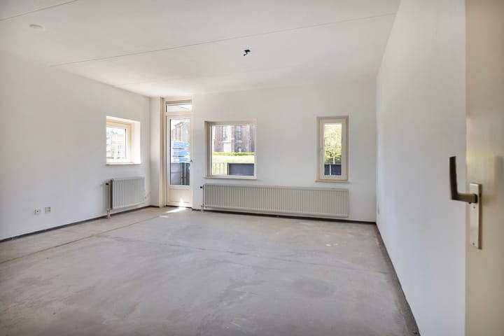 Photo 2 of Veldhofstraat 19-A