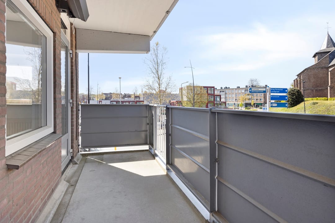 Photo 7 of Veldhofstraat 19-A