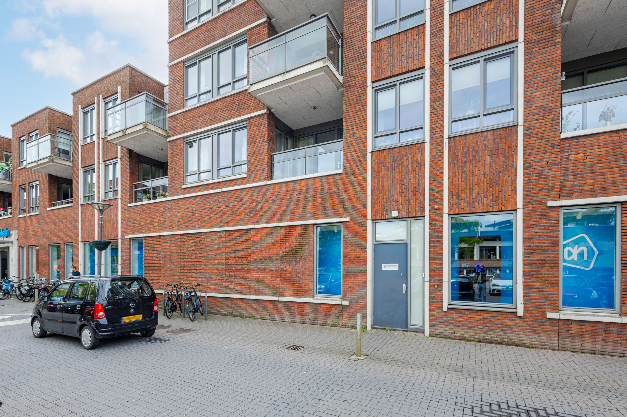 Photo 30 of Thorbeckestraat 10