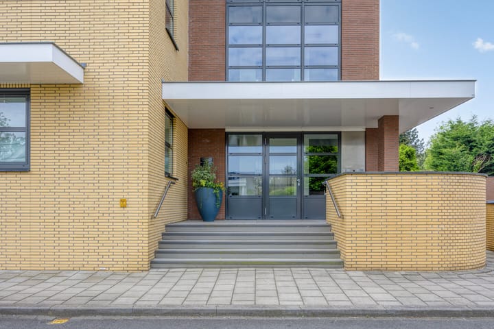 Photo 3 of Bodegraafsestraatweg 141-A