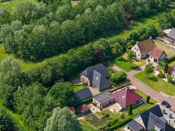 Vrijstaande woning te koop: Dwarsreed 4, De Westereen