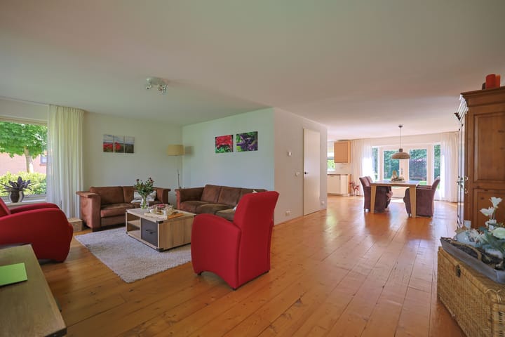Vrijstaande woning te koop: Dwarsreed 4, De Westereen