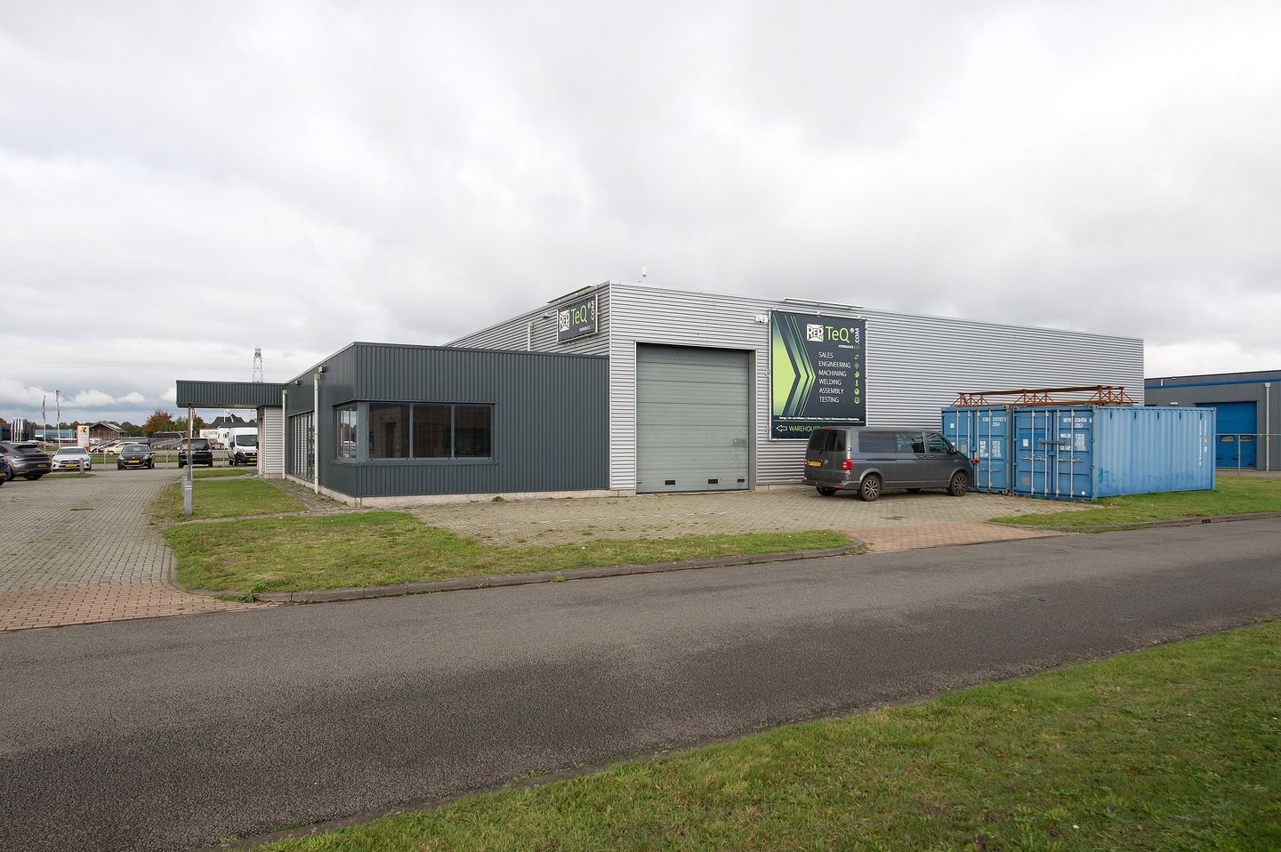View photo 4 of Stelmaker 12