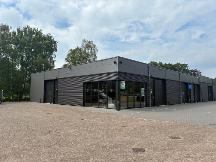 Oranjelaan 42-e, Beek en Donk