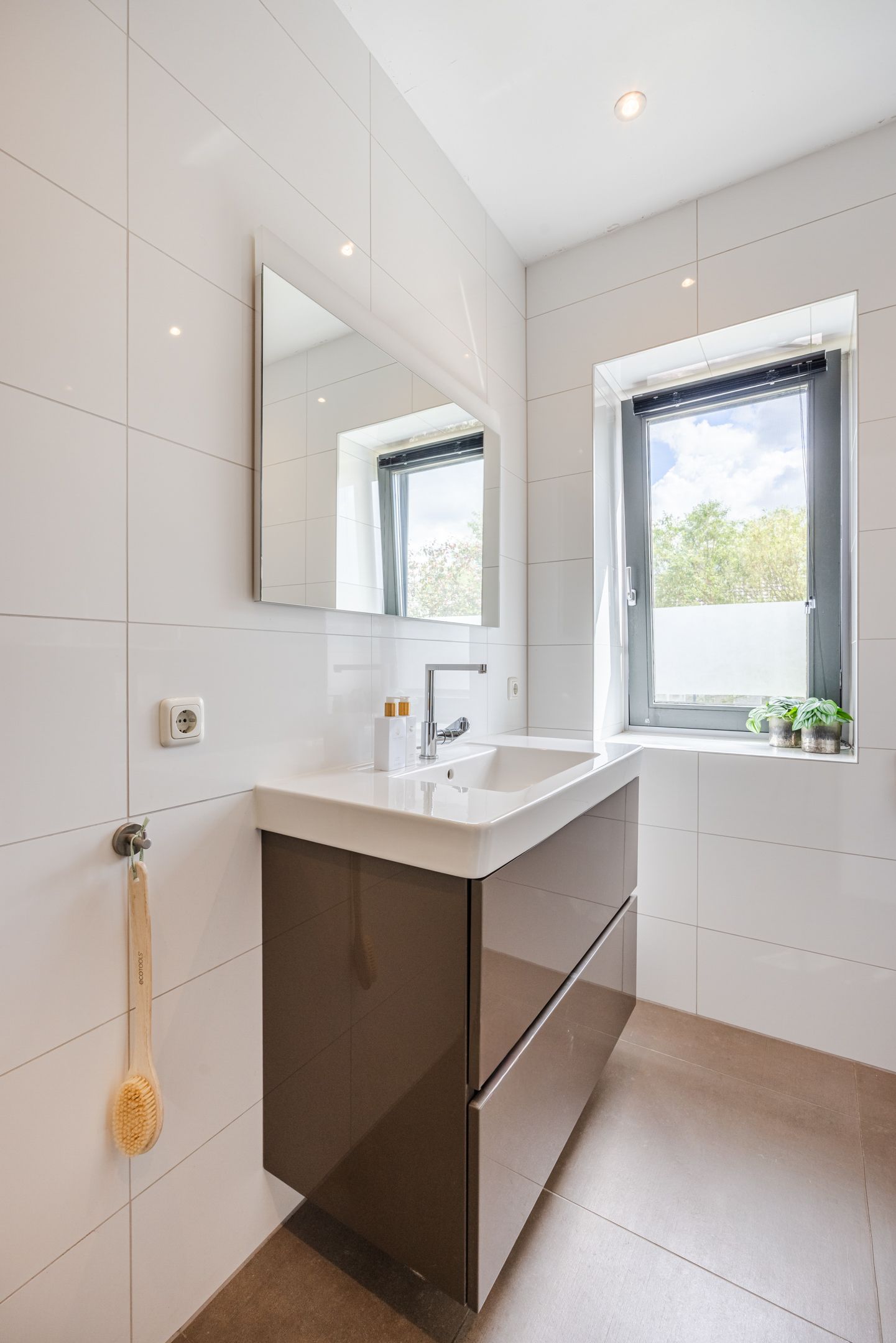 Foto 45 van Joep Naninckstraat 9