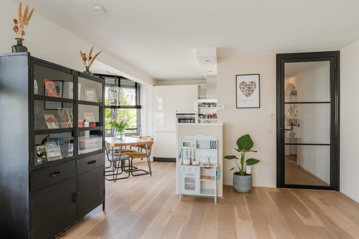Appartement te koop: Borneolaan 268, Amsterdam