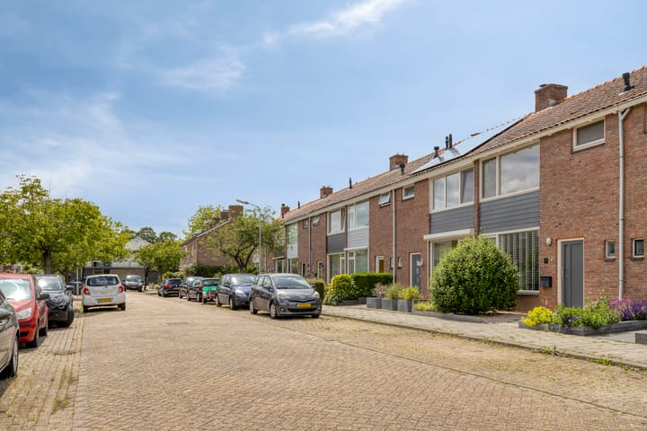 Foto 5 van Perestraat 11