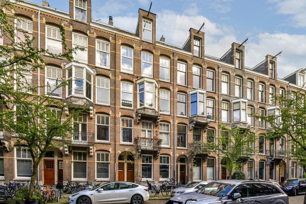 Foto 1 van Wouwermanstraat 12-2