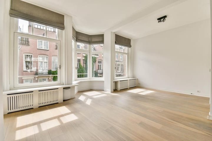 Foto 5 van Wouwermanstraat 12-2