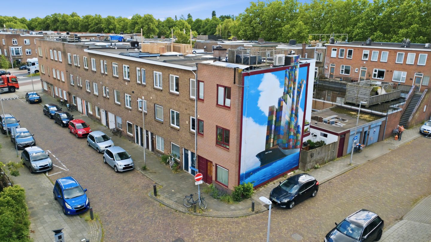 Photo 29 of Menadostraat 34
