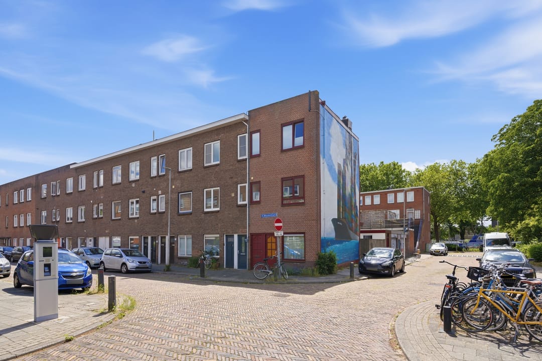 Photo 26 of Menadostraat 34
