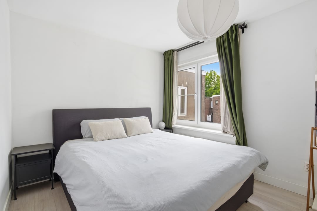 Photo 17 of Menadostraat 34