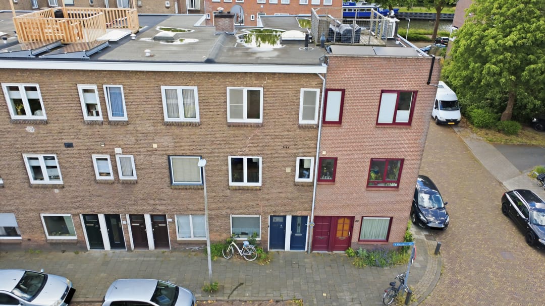 Photo 28 of Menadostraat 34