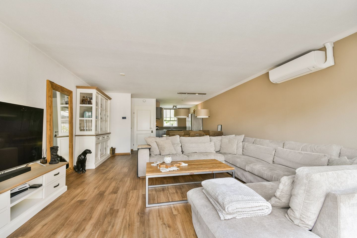 Photo 10 of Grooten Sloot 12