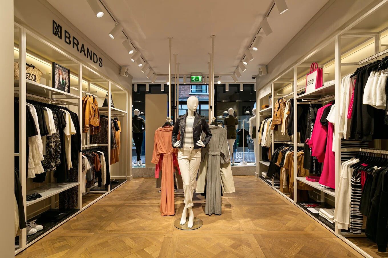 Bekijk foto 3 van Barteljorisstraat 31