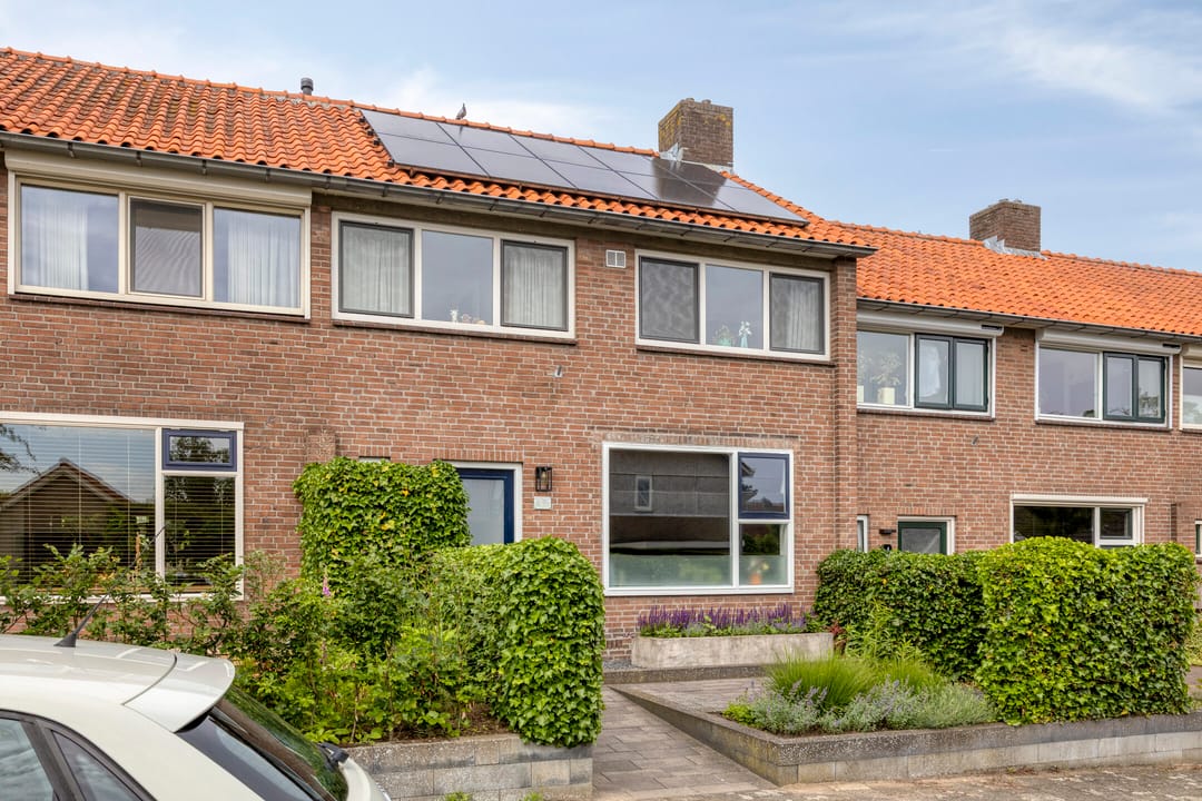 Photo 31 of Meidoornstraat 6
