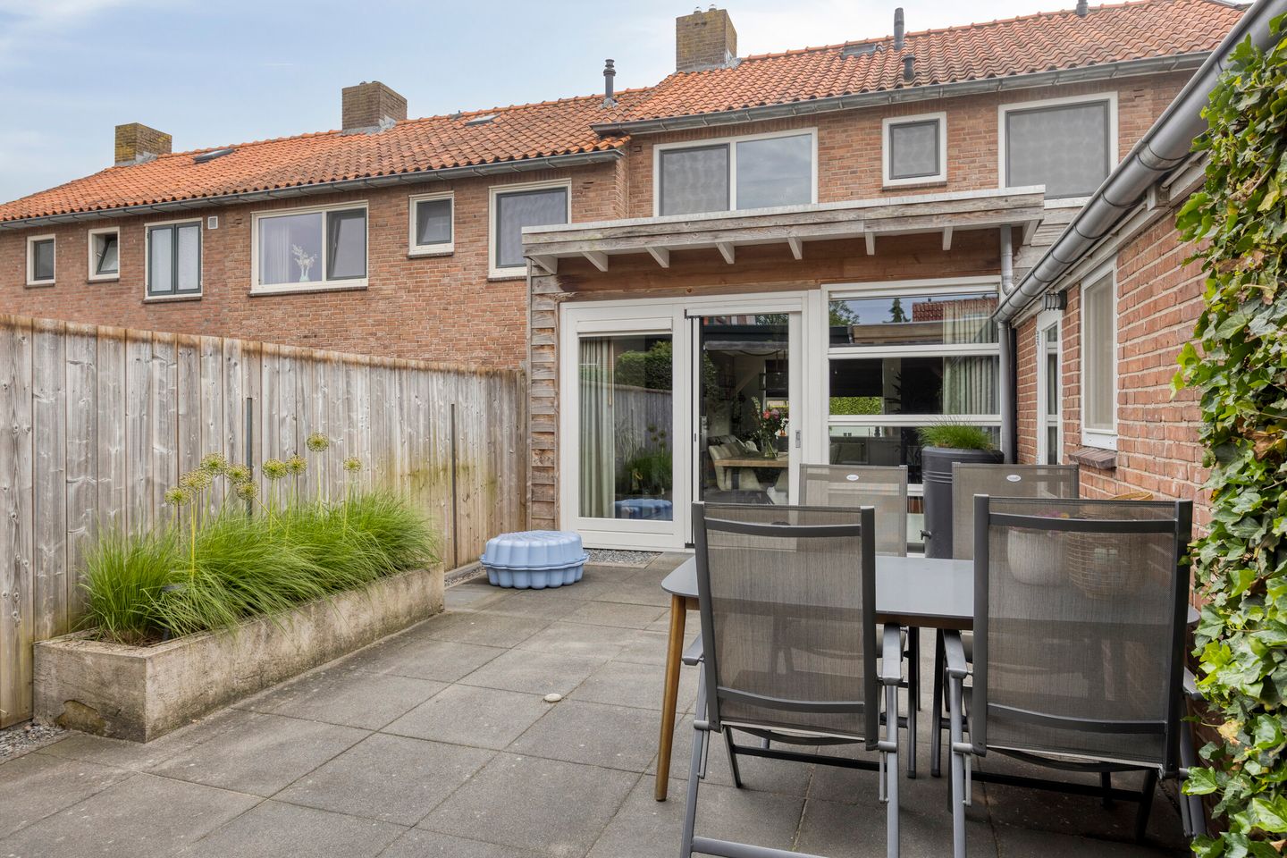 Photo 25 of Meidoornstraat 6
