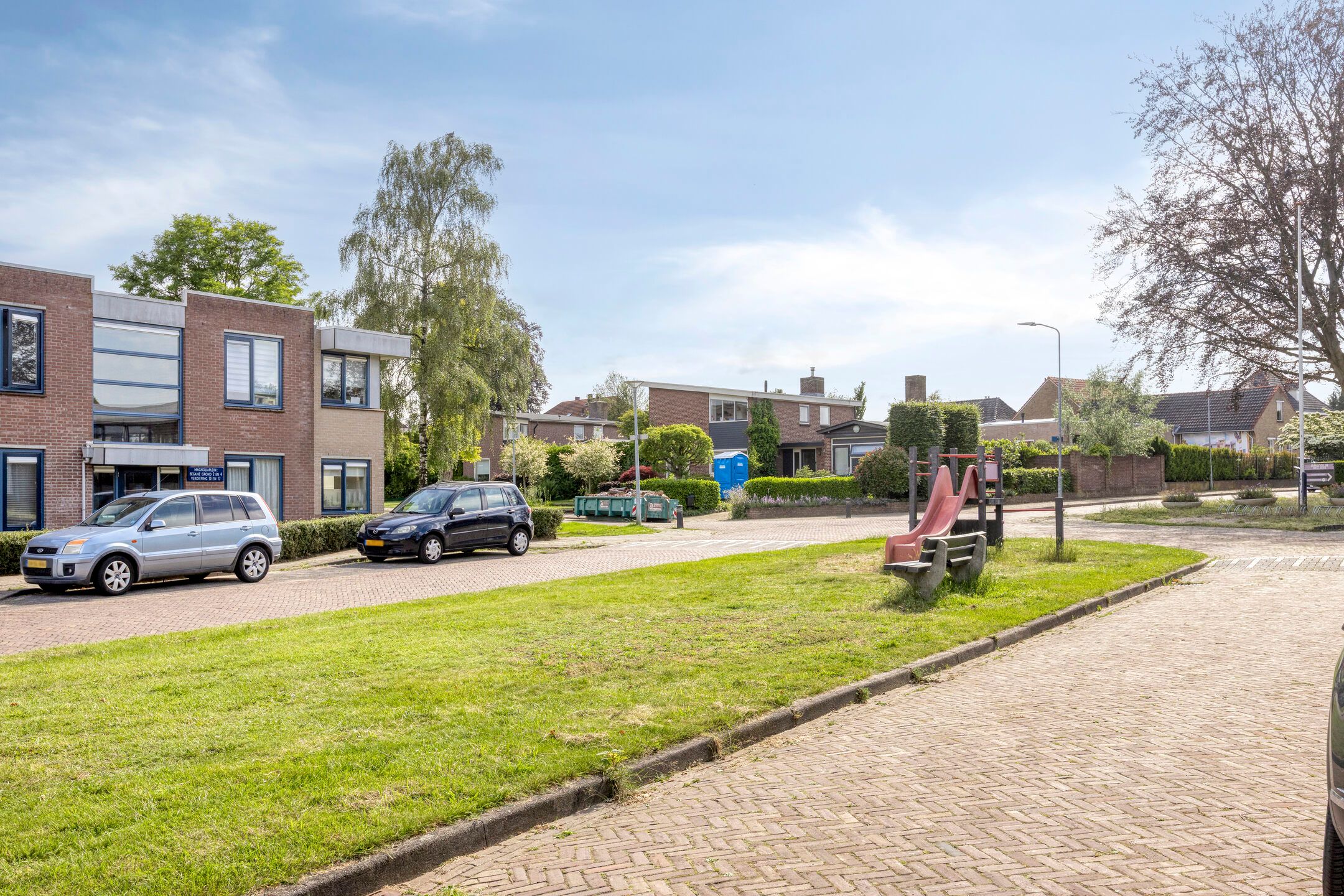 Photo 33 of Meidoornstraat 6