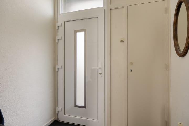 Tussenwoning te koop: Albert van Huffelstraat 41, Breda