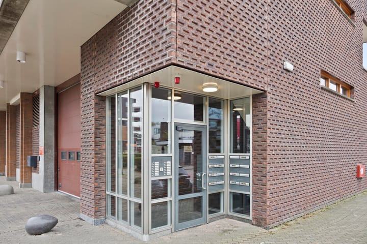 Appartement te koop: Kort-Ambachtlaan 112, Zwijndrecht
