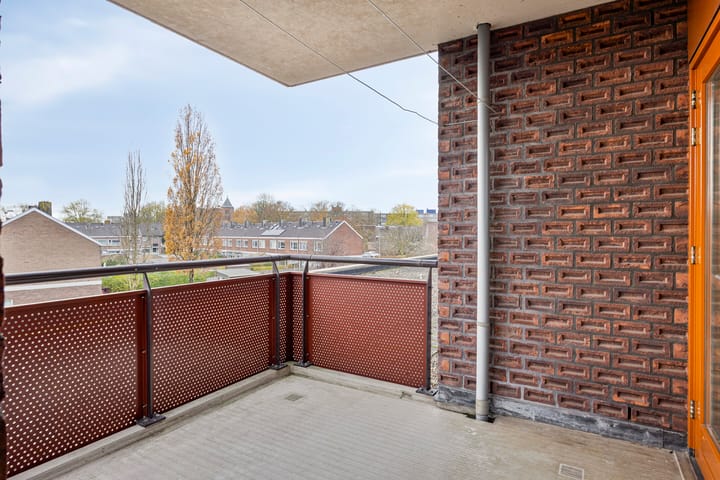 Appartement te koop: Kort-Ambachtlaan 112, Zwijndrecht