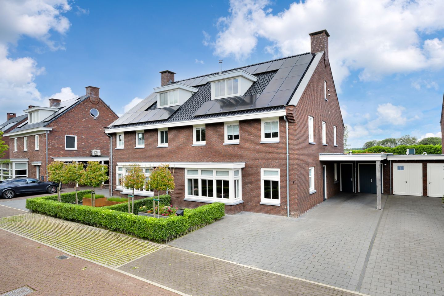 Photo 1 of Pastoor Willenborgstraat 7