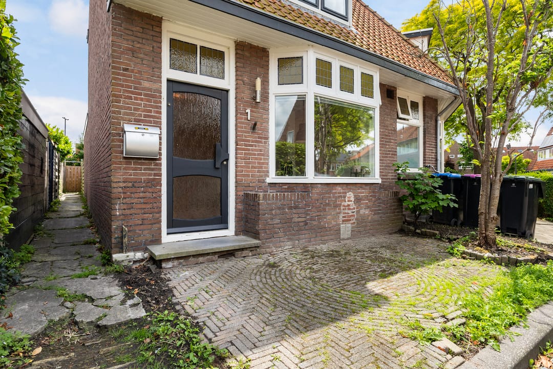 Foto 7 van Brahmsstraat 1