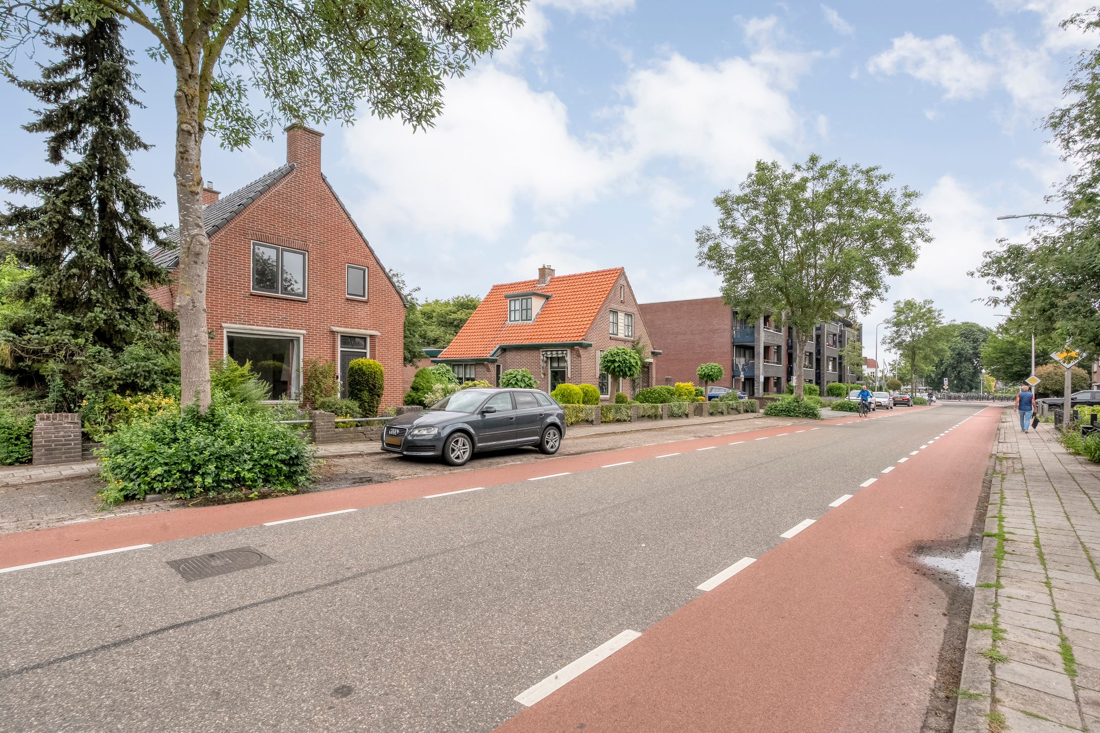 Foto 42 van Burgemeester Schuitestraat 40