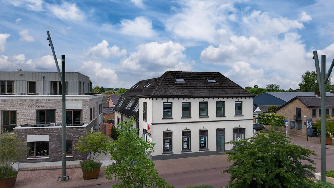 Photo 1 of Wilhelminastraat 28-A