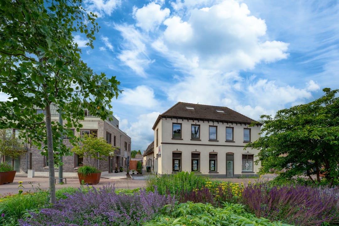 Photo 2 of Wilhelminastraat 28-A